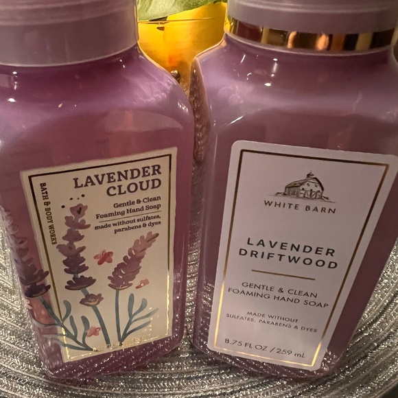 Bath and Body Works Lavender Scented Foaming Hand Soap NWT for Spring 2925 - Picture 2 of 4